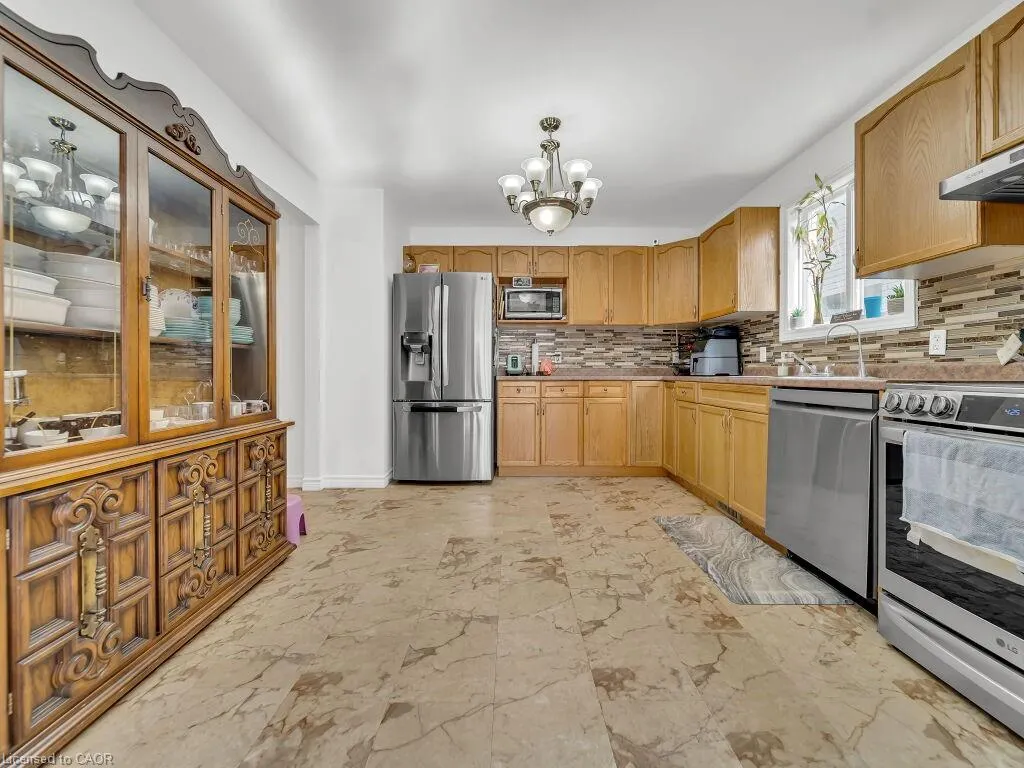 538 Alberta Avenue