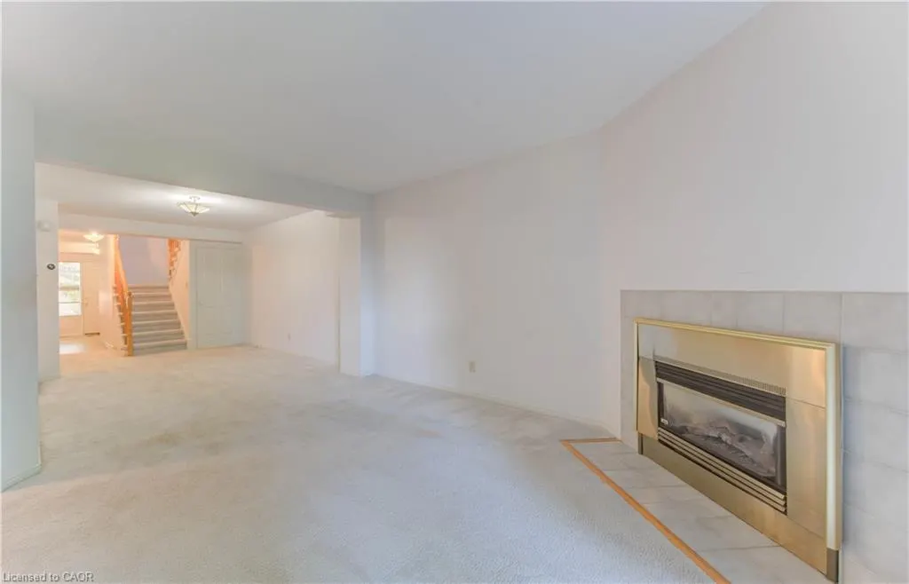 523 Beechwood Drive, #5