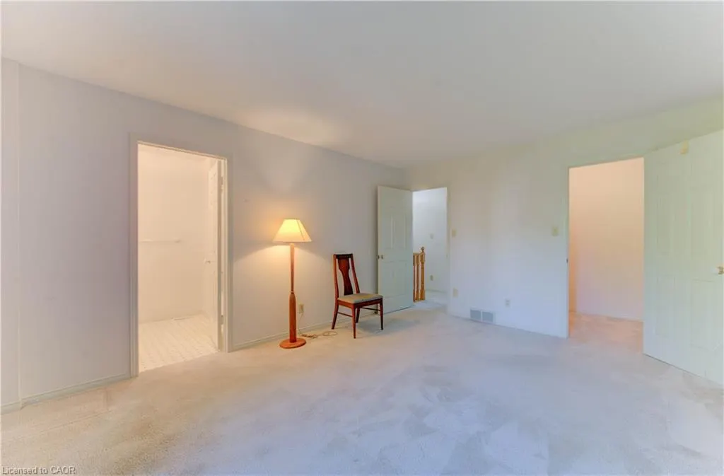 523 Beechwood Drive, #5