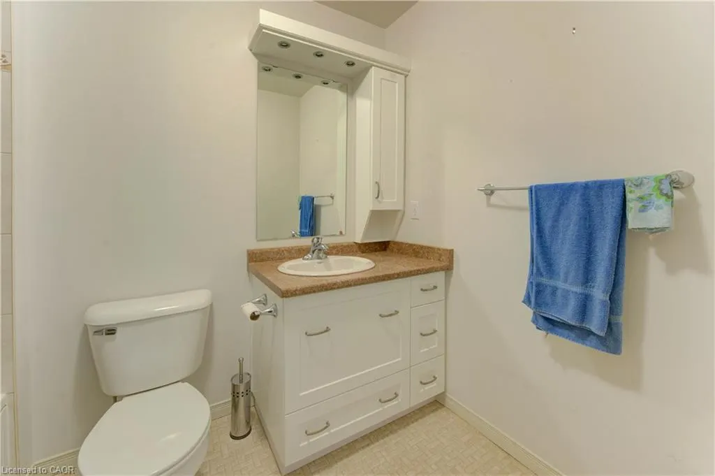 523 Beechwood Drive, #5