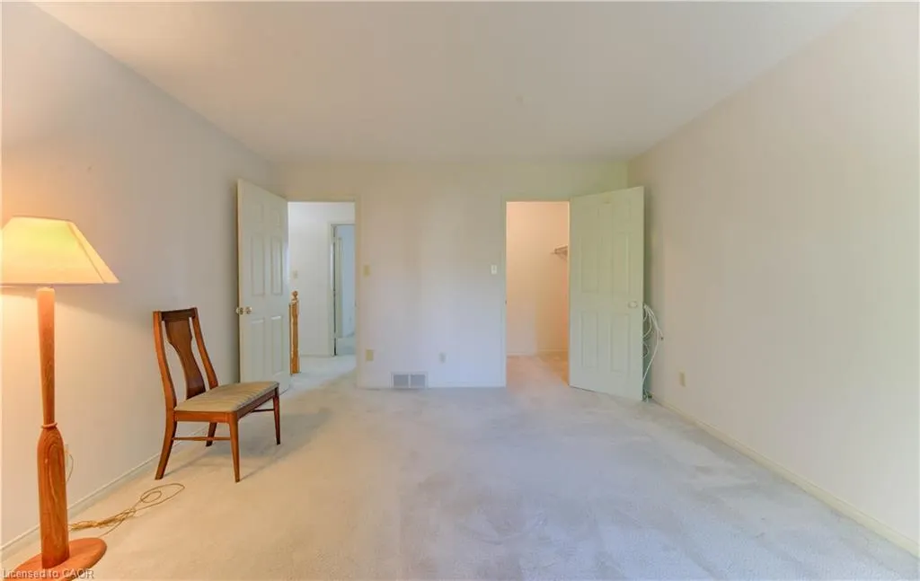 523 Beechwood Drive, #5