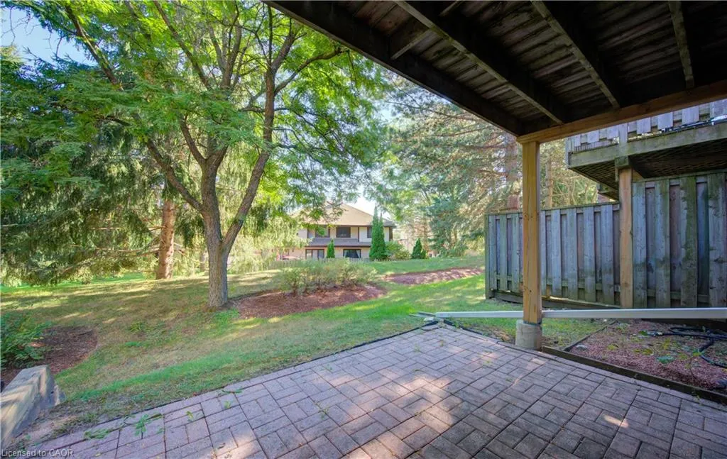 523 Beechwood Drive, #5