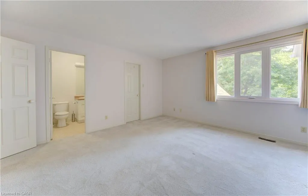 523 Beechwood Drive, #5