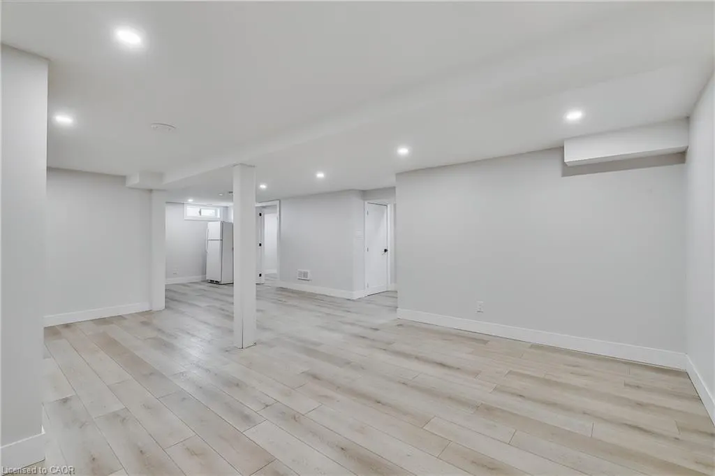 88 Oak Street