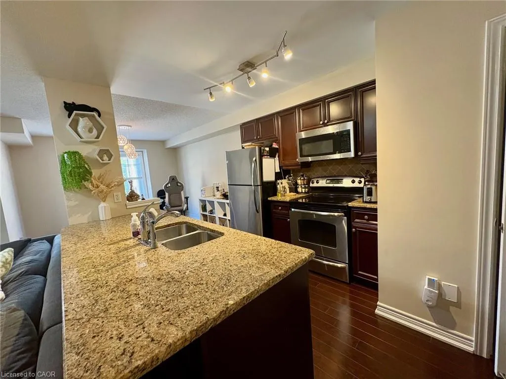 362 Plains Road E, #10