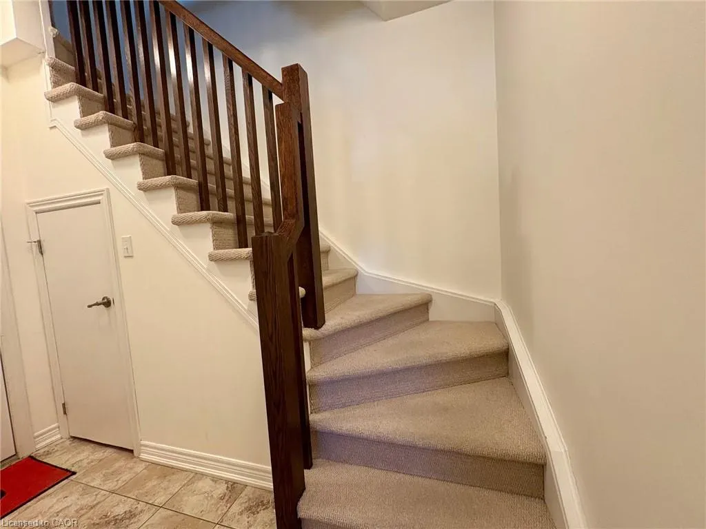 362 Plains Road E, #10