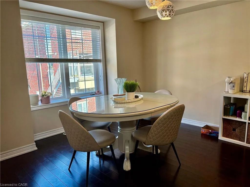 362 Plains Road E, #10