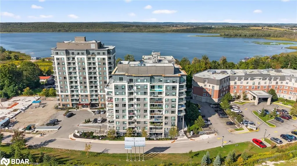 58 Lakeside Terrace