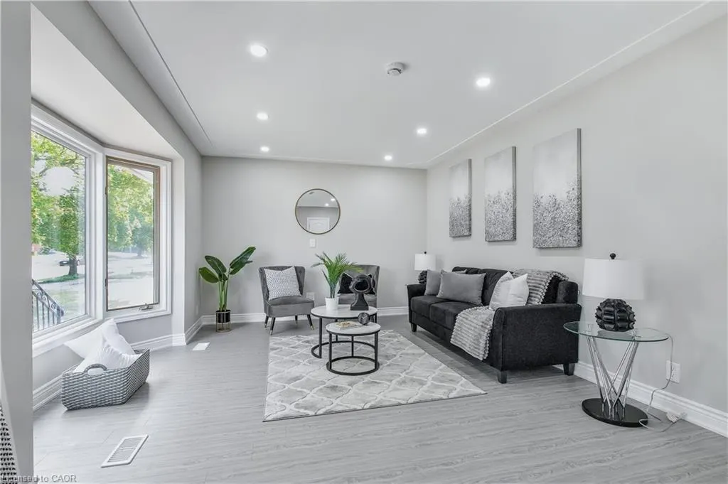 259 Greenfield Avenue