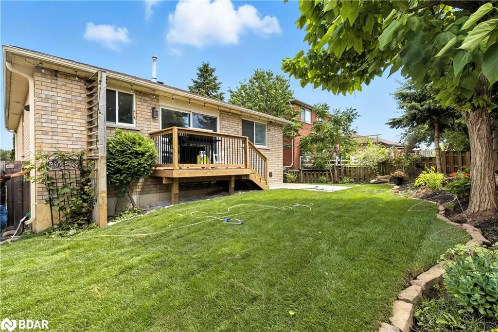 20 Pacific Avenue, #Main