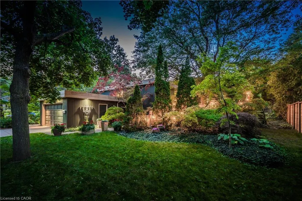 348 Browning Place