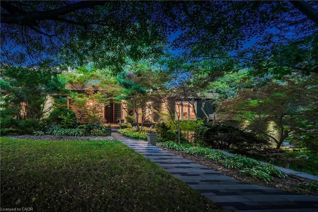 348 Browning Place