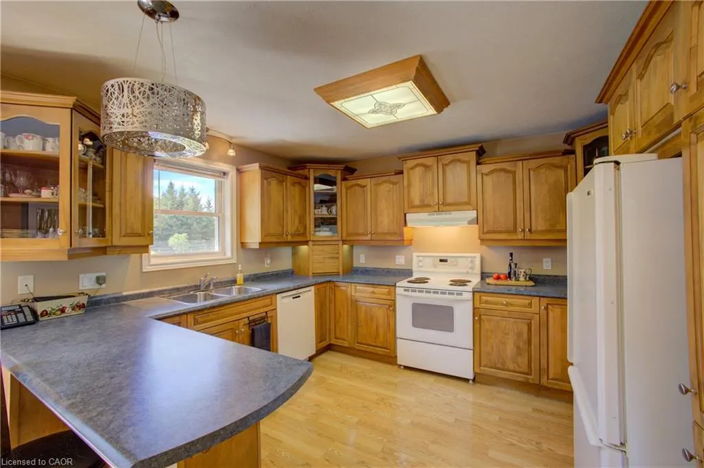 394358 2 Concession