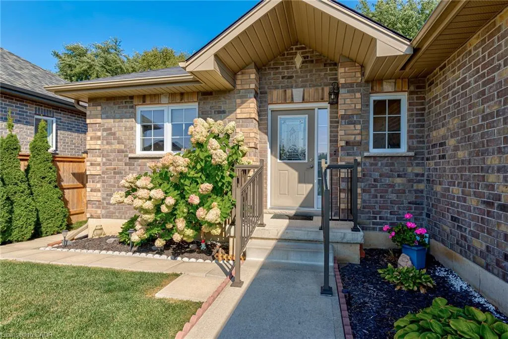 47 Irving Drive Drive