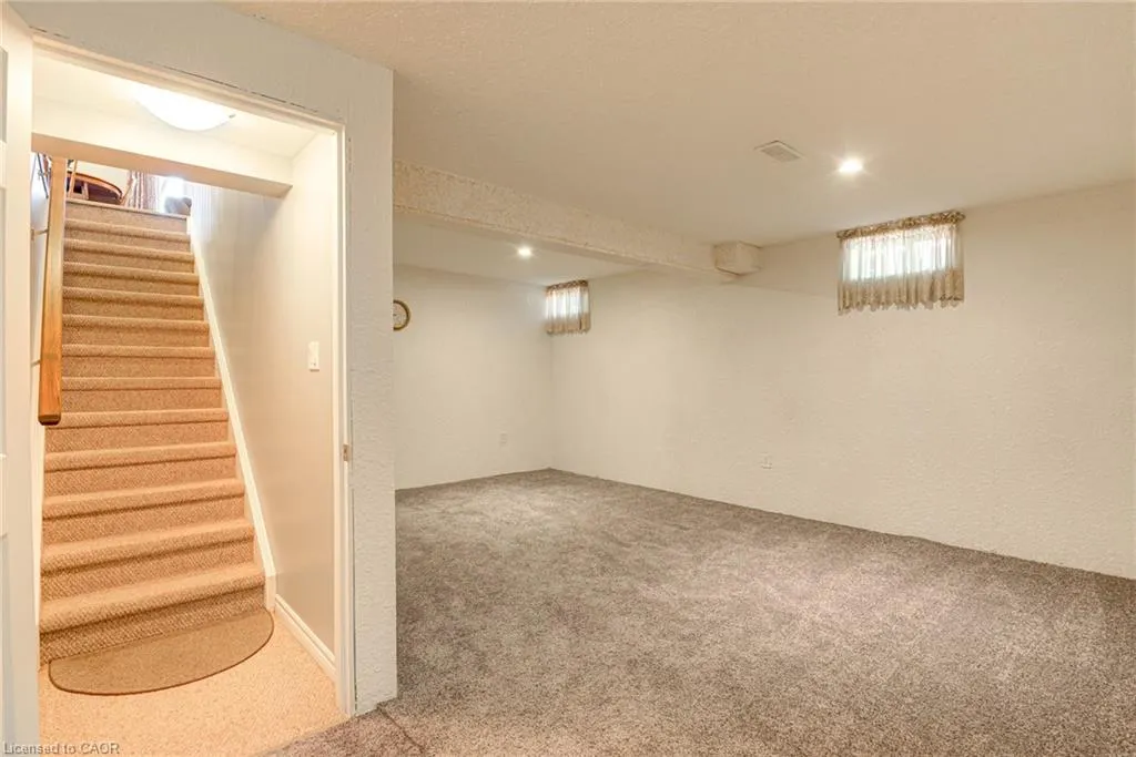 47 Irving Drive Drive