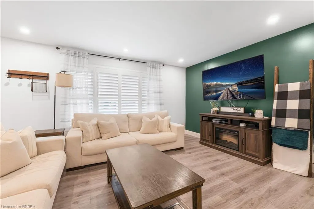 403 Oakhill Drive