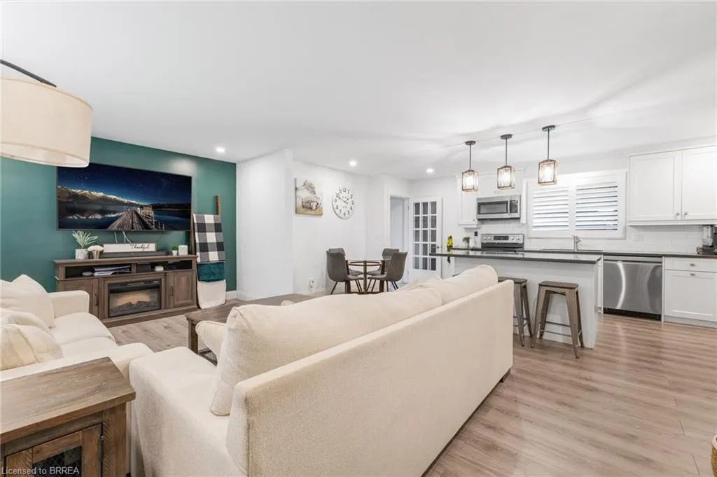 403 Oakhill Drive