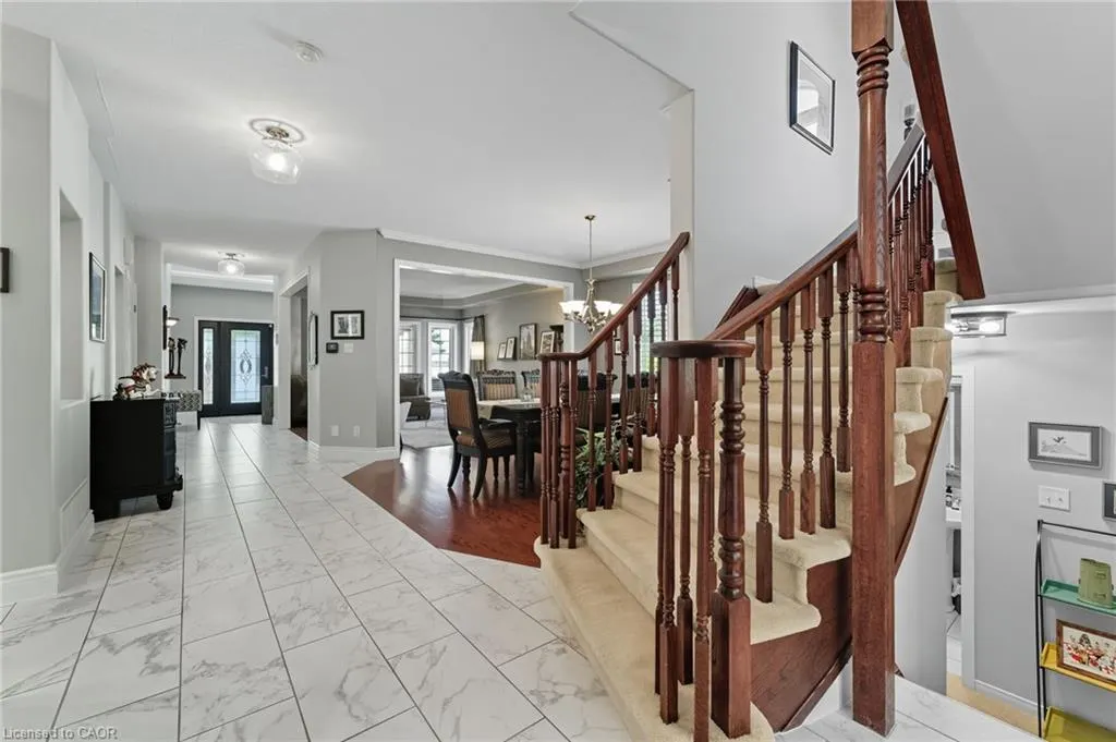 58 Winding Wood Crescent