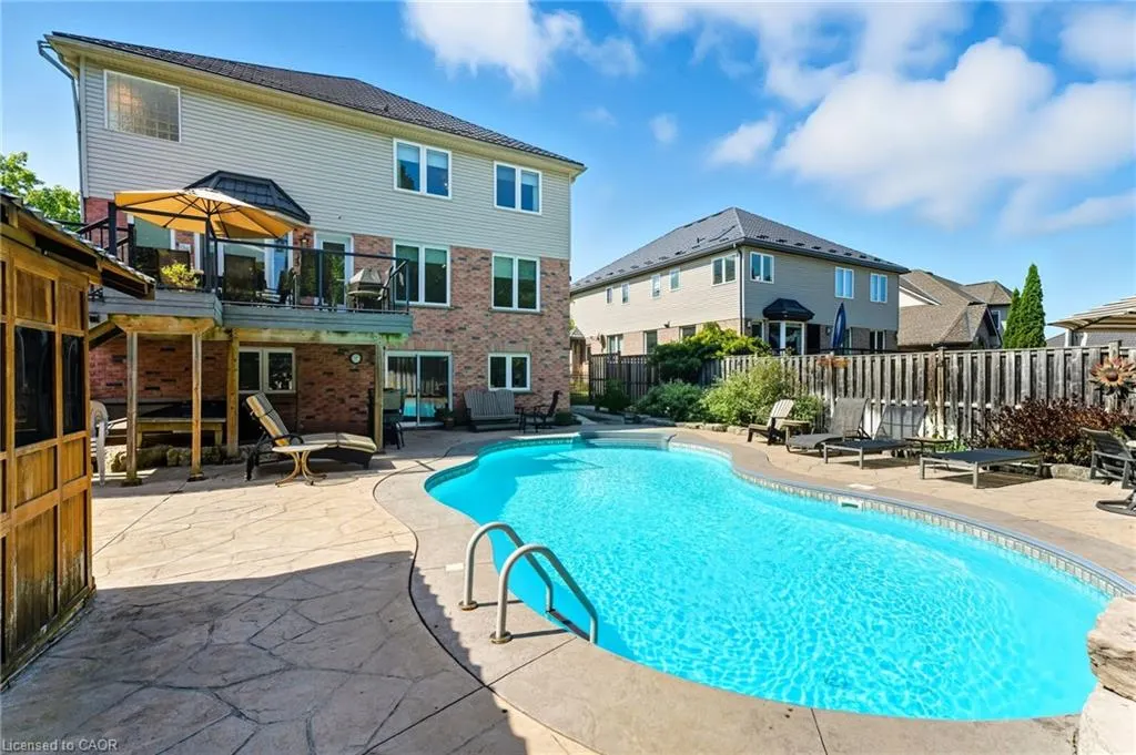 58 Winding Wood Crescent