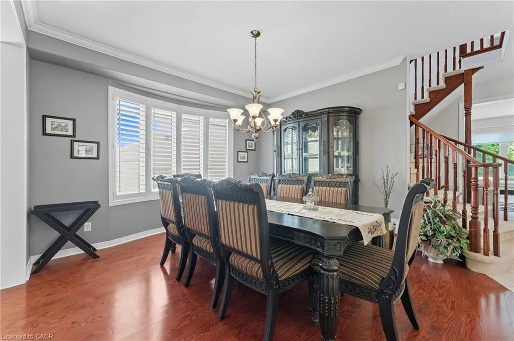 58 Winding Wood Crescent