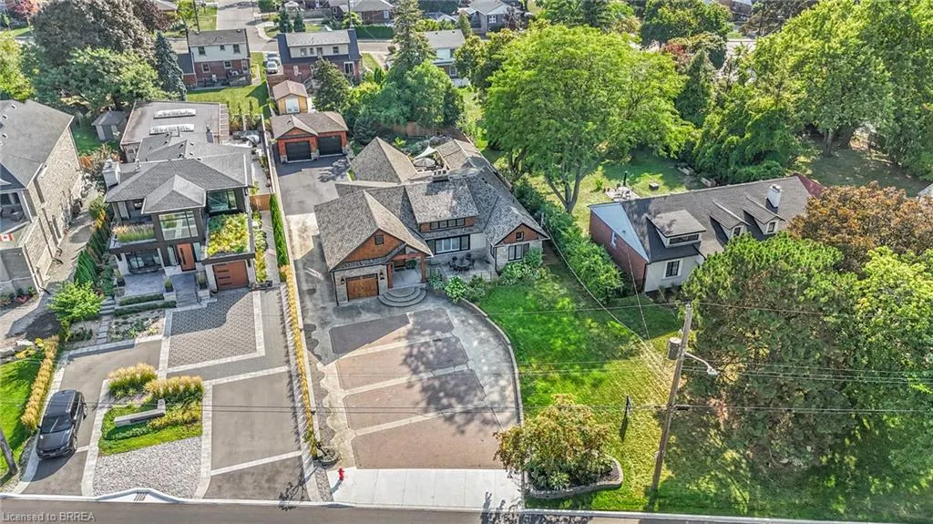60 Mountain Brow Boulevard