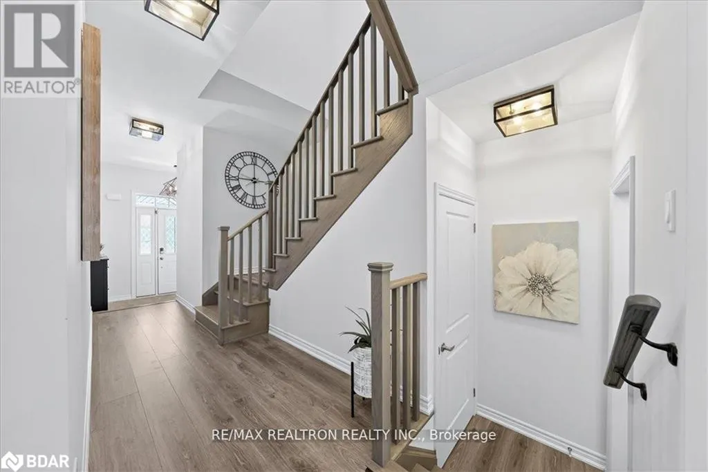 84 Ferragine Crescent