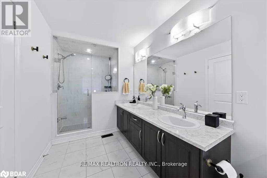 84 Ferragine Crescent