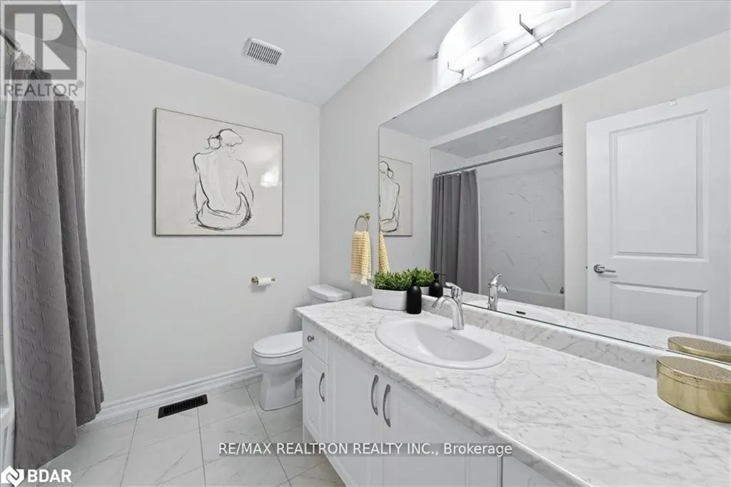 84 Ferragine Crescent