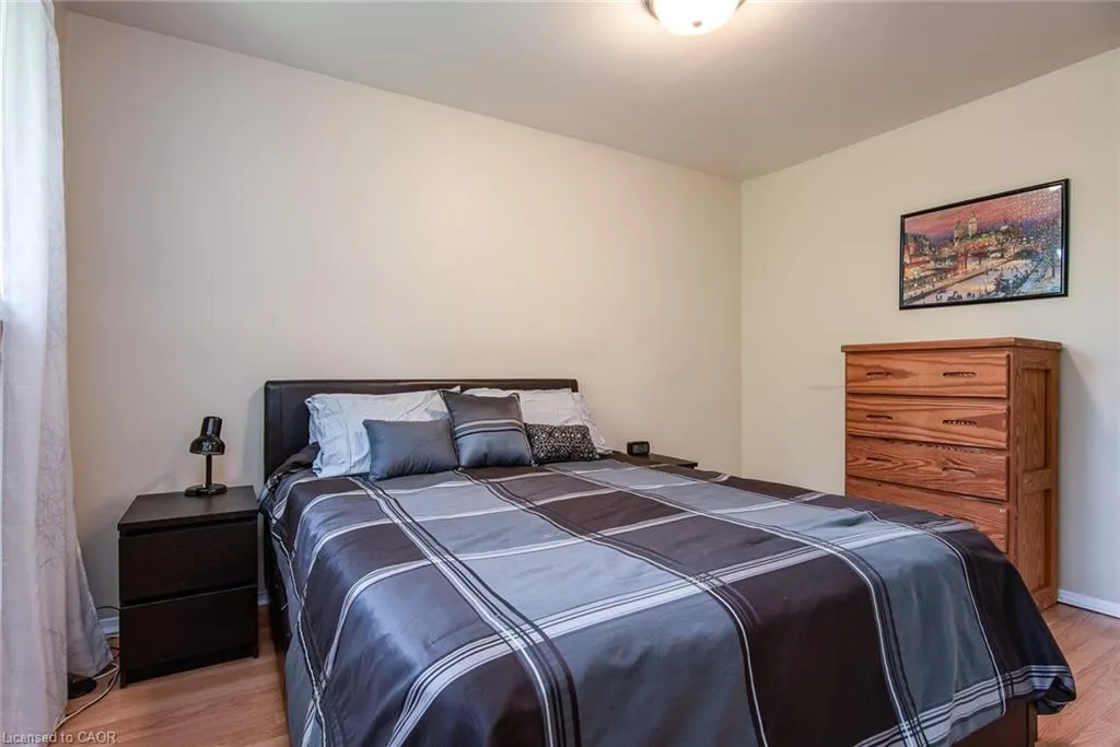 173 Silver Aspen Crescent
