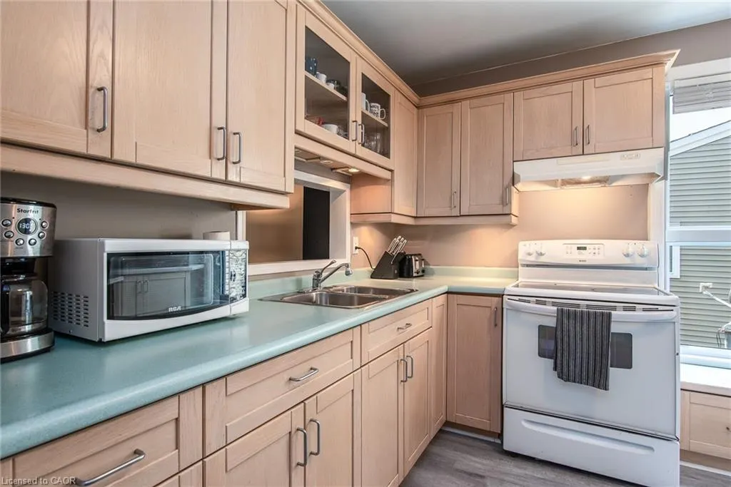 173 Silver Aspen Crescent