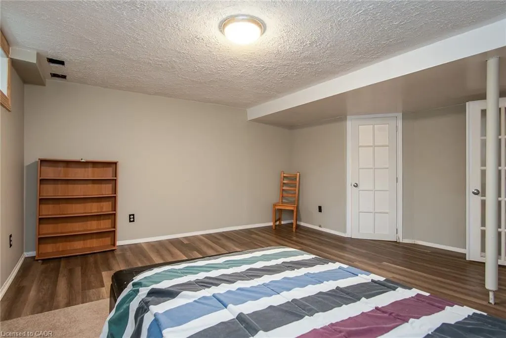 173 Silver Aspen Crescent