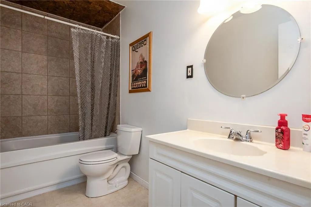 173 Silver Aspen Crescent