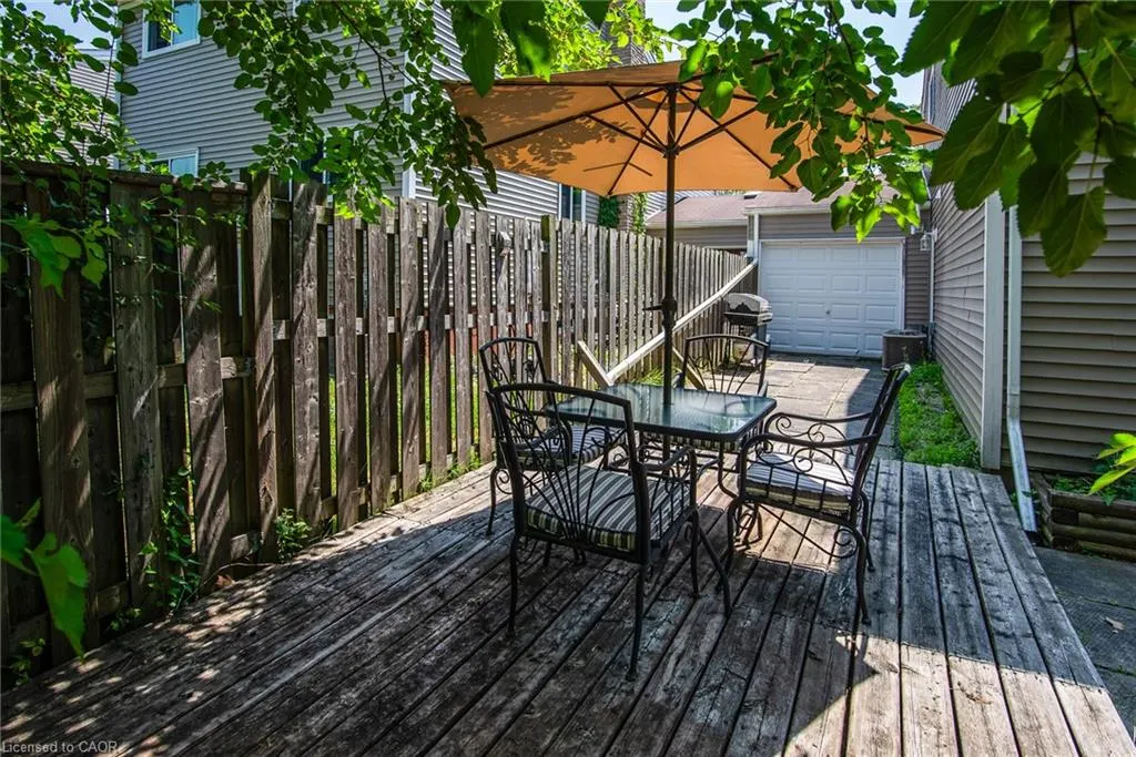 173 Silver Aspen Crescent