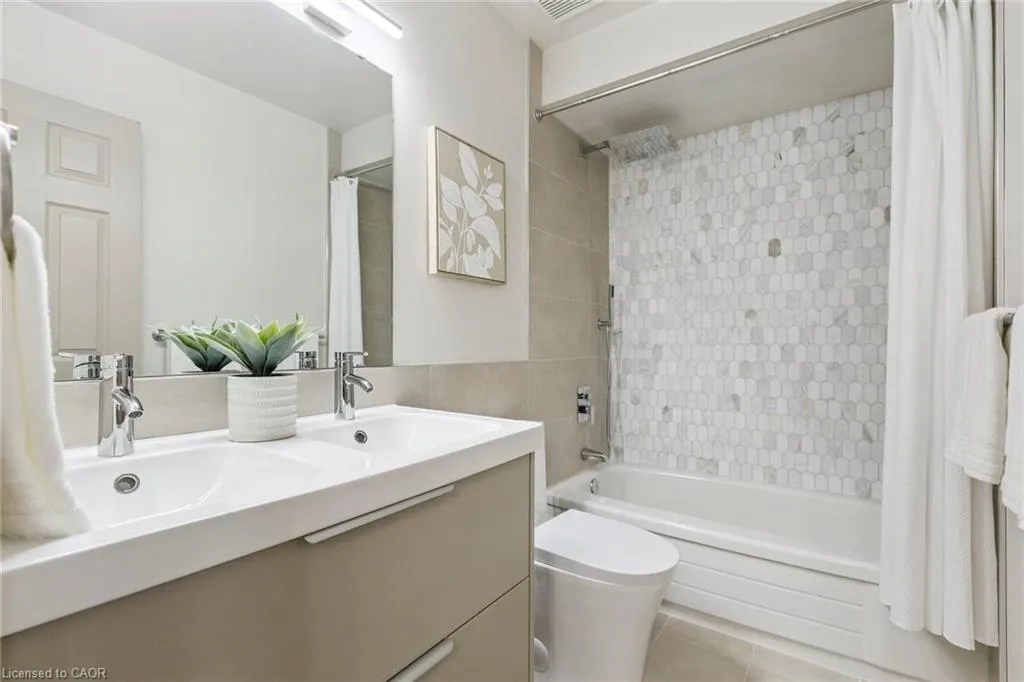 89 Woolwich Street, #27