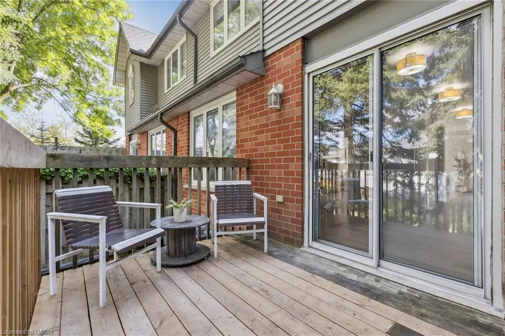 89 Woolwich Street, #27