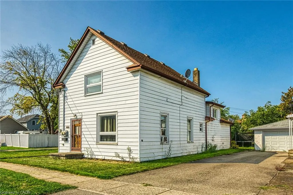 526 Steele Street