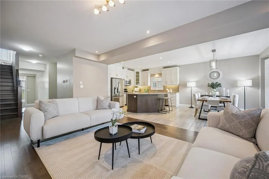 552 Wasaga Crescent