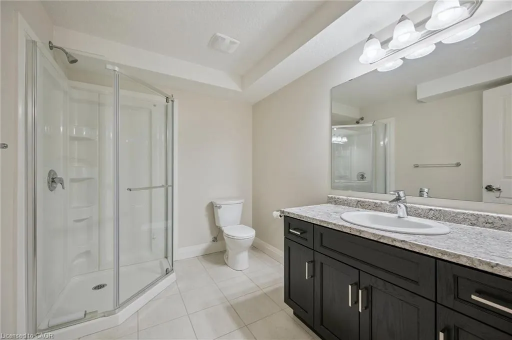 552 Wasaga Crescent