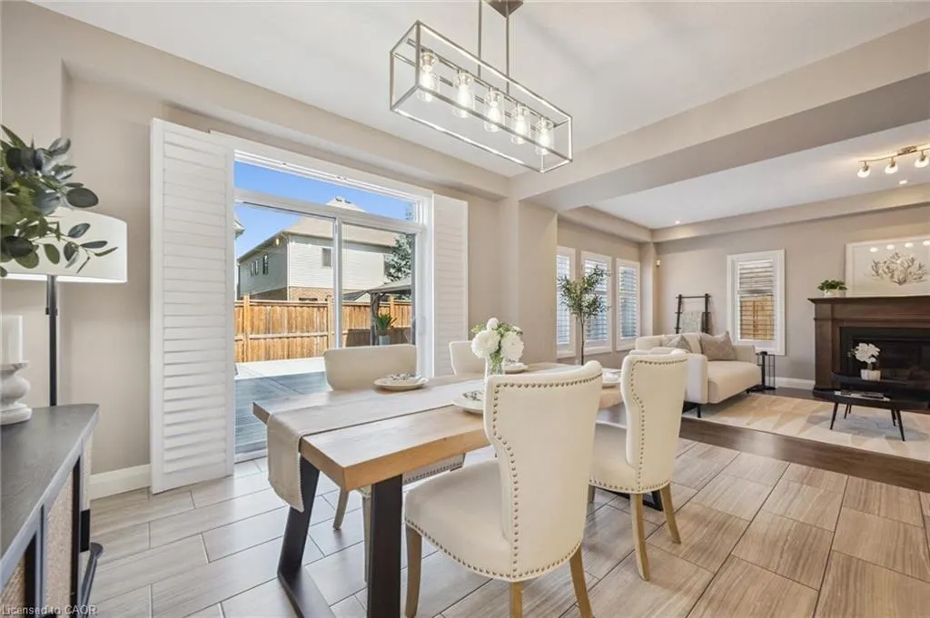 552 Wasaga Crescent