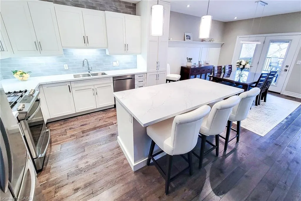 32 Ridgeview Crescent, #14