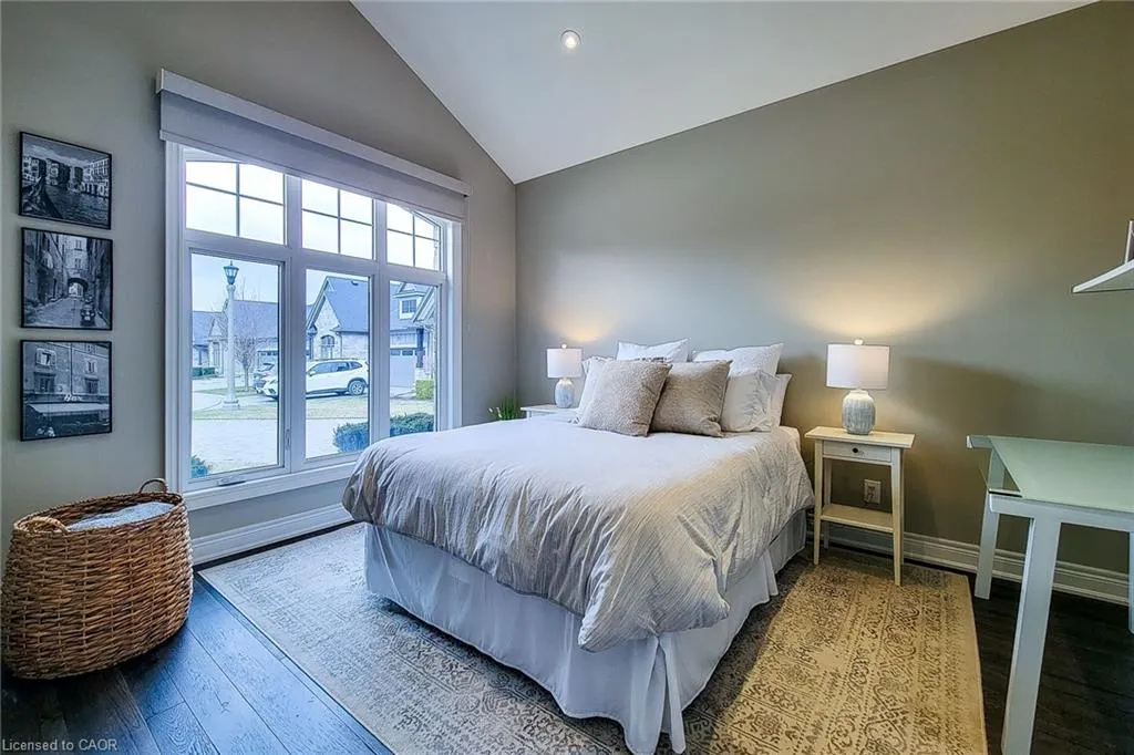 32 Ridgeview Crescent, #14