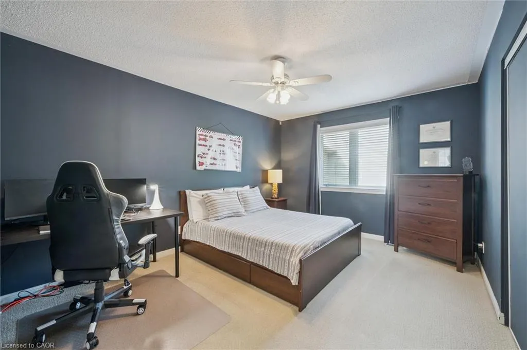 79 Zieman Crescent