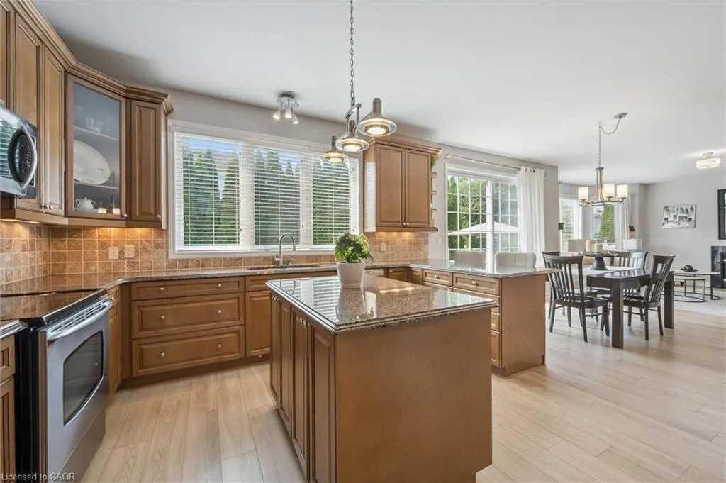 79 Zieman Crescent