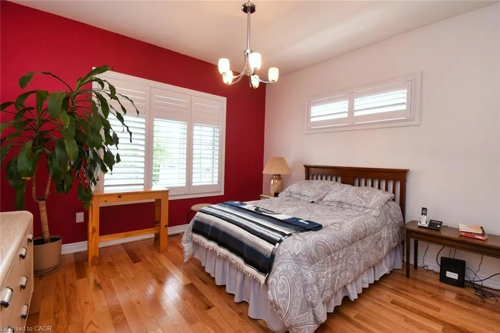 288 Main Street E, #4