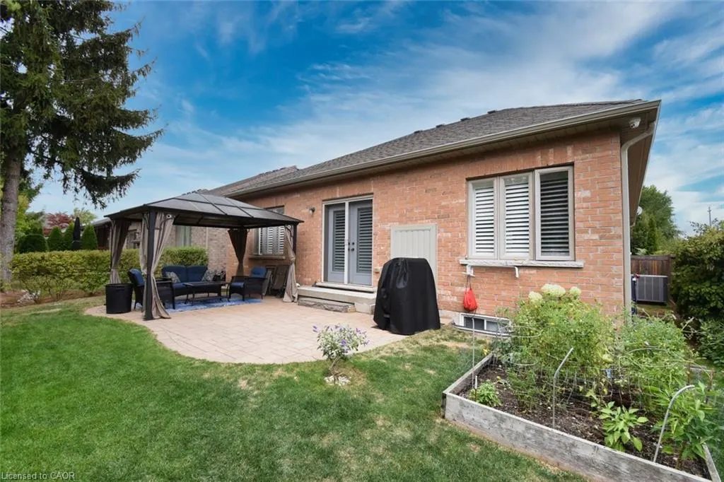 288 Main Street E, #4