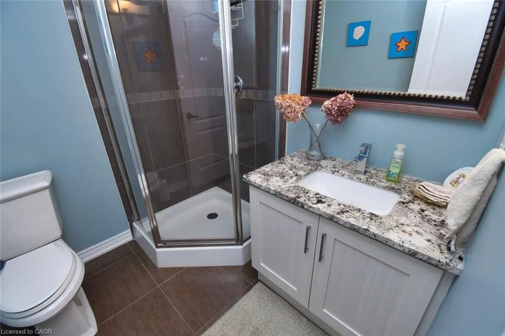 288 Main Street E, #4