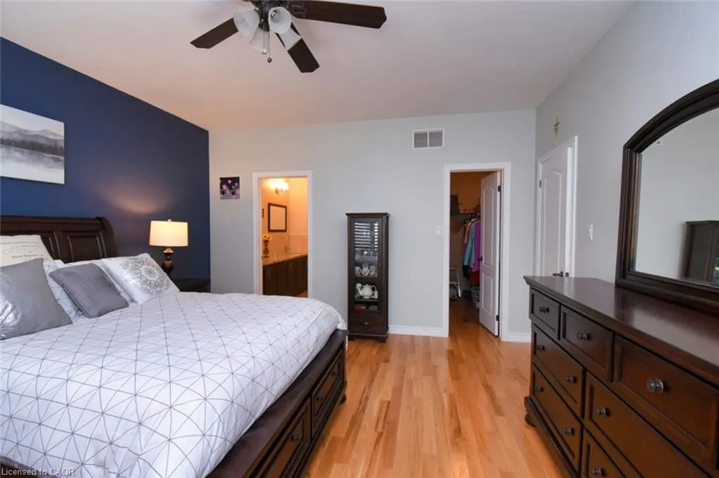 288 Main Street E, #4