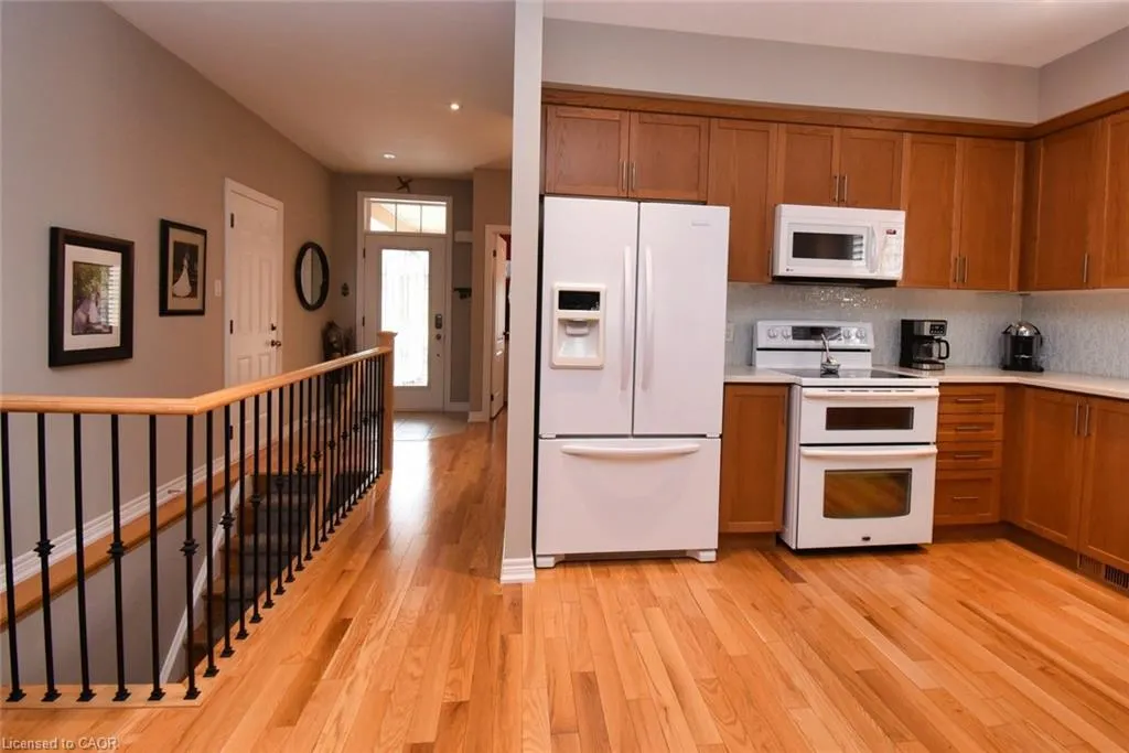 288 Main Street E, #4