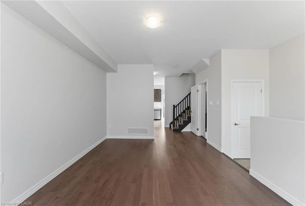 10 Marr Lane