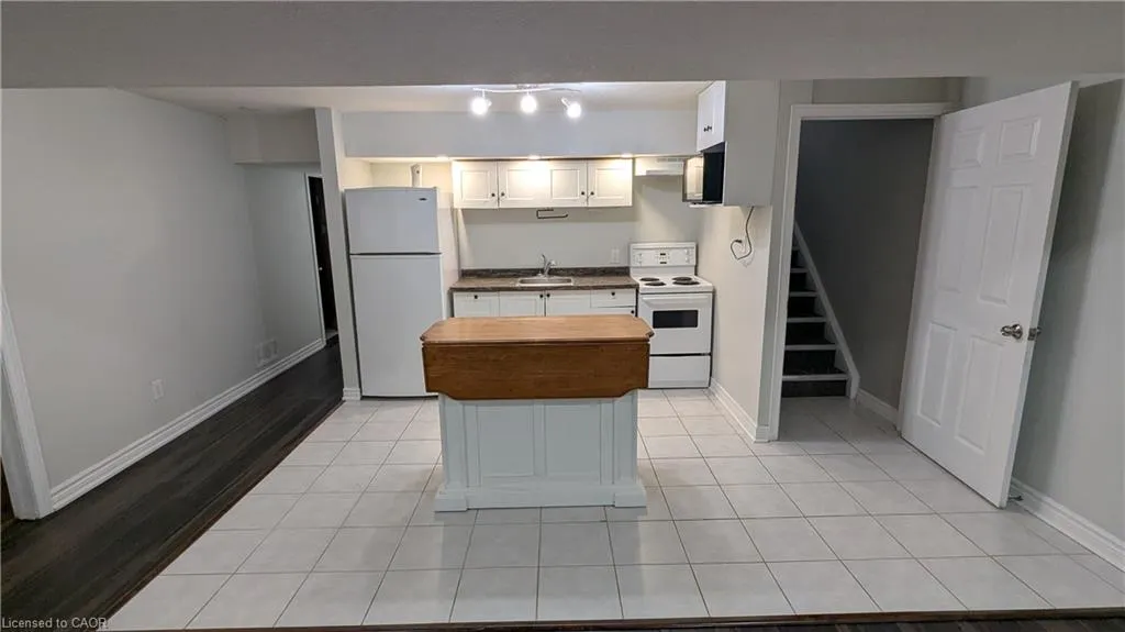 156 Pebblecreek Drive, #BASEMENT
